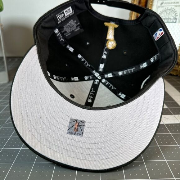 DENVER NUGGETS 22-23 NBA® CHAMPIONS | NEW ERA® | 9FIFTY - Picture 12 of 15